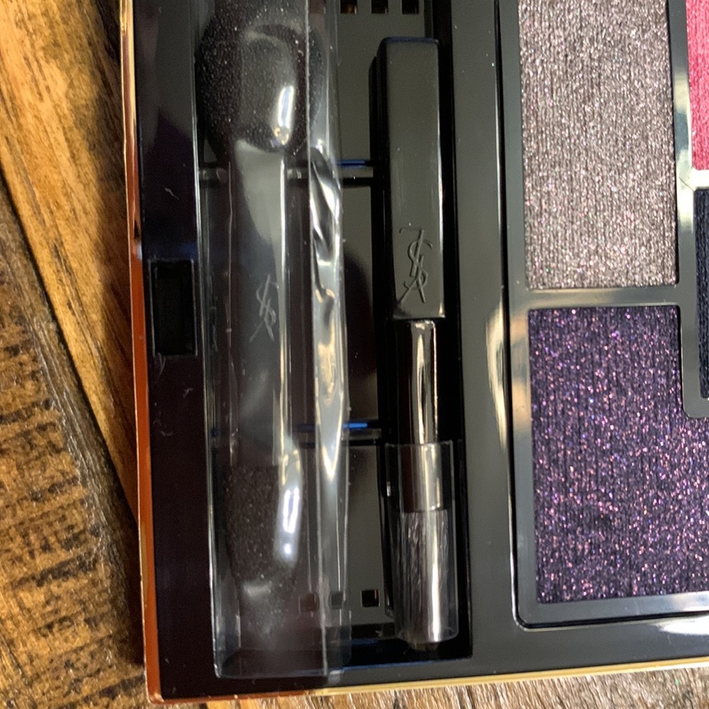 Yves Saint Laurent makeup: couture eye shadow palette- new - Picture 4 of 5
